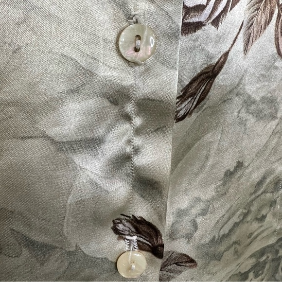 Vintage tan brown floral satin long sleeve top blouse - Picture 12 of 12